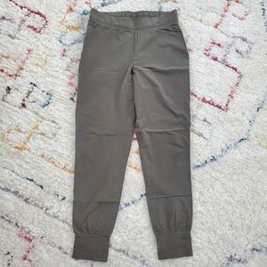 Nike lightweight joggers